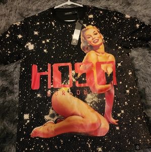 Graphics tee of woman XXL